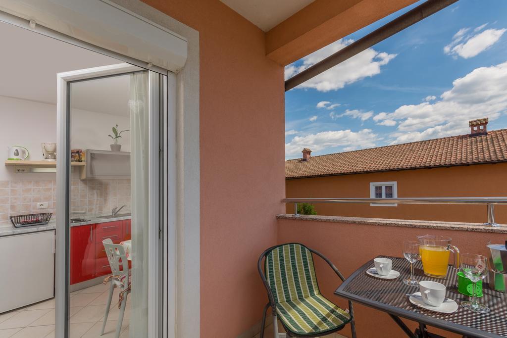 Guest House Gloria Novigrad Istria エクステリア 写真